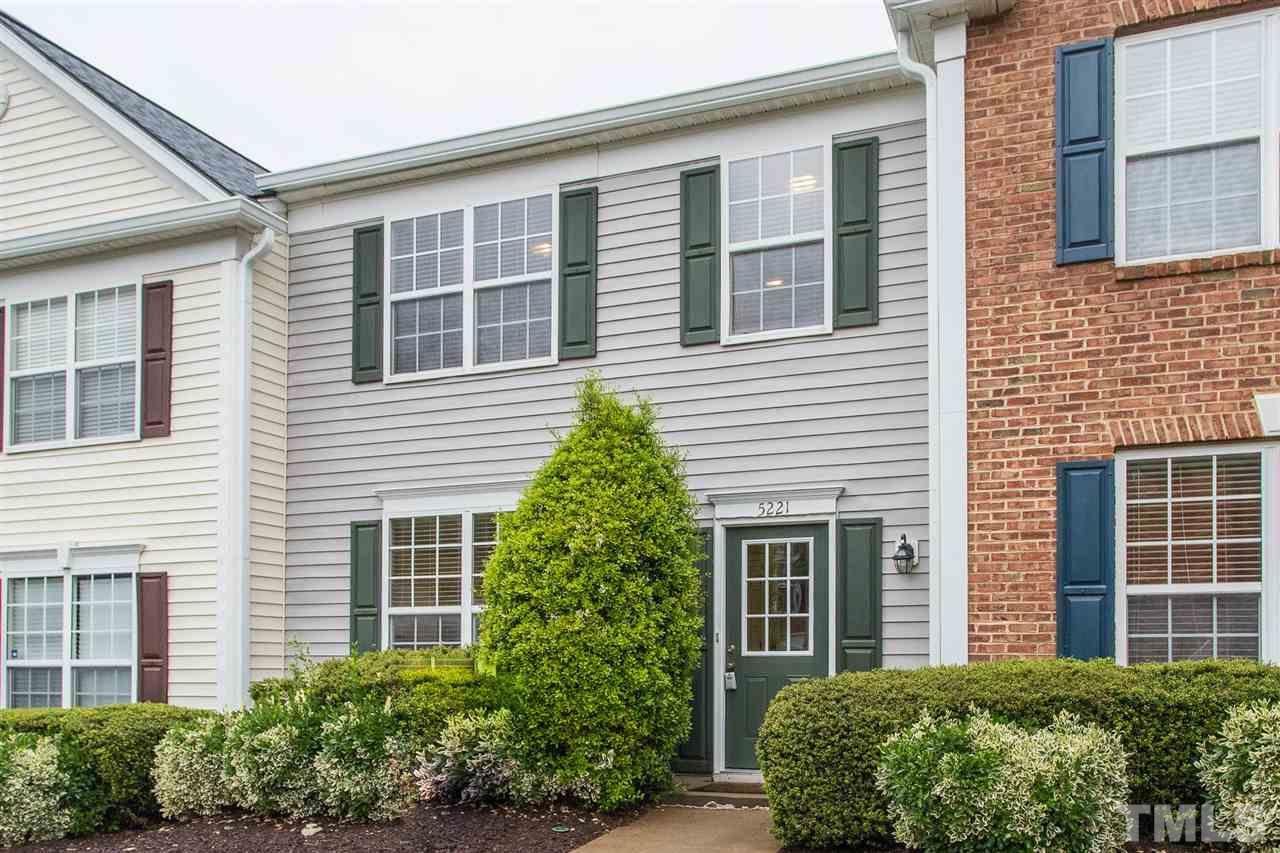 5221 Echo Ridge Road Raleigh, NC 27612 - Photo 3 of 28 Gallery Image 3