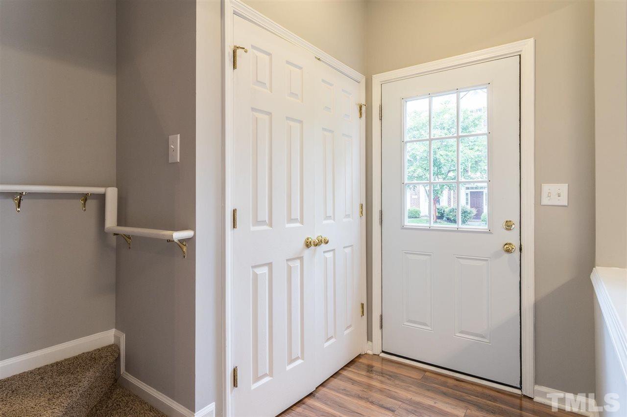 5221 Echo Ridge Road Raleigh, NC 27612 - Photo 8 of 28 Gallery Image 8