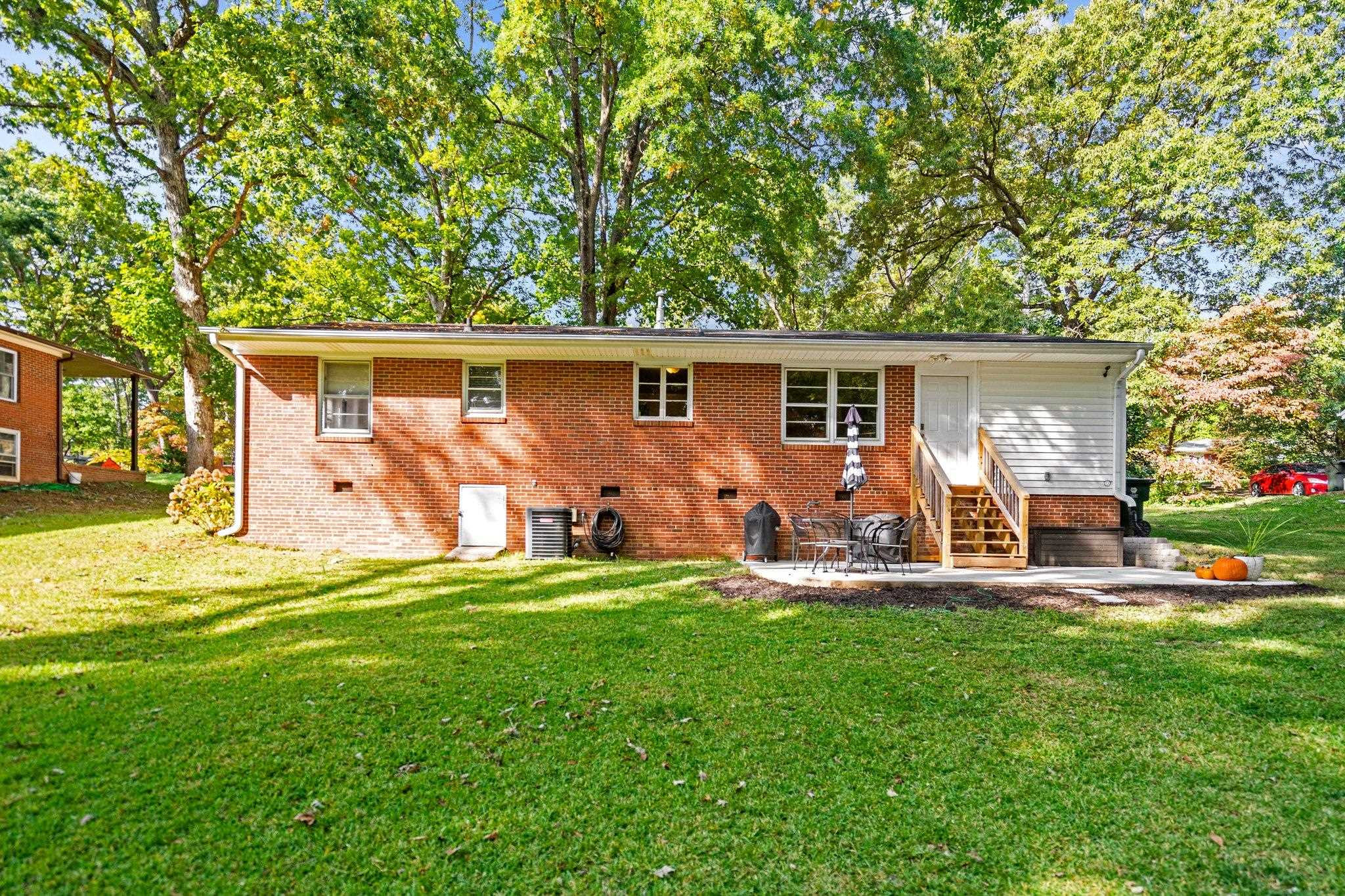 341 Meredith Street Raleigh, NC 27606 - Photo 25 of 28 Photo 25