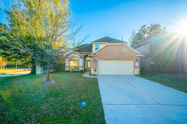 $2,600 | 138 Magnolia Grove Lane, Conroe, TX 77384