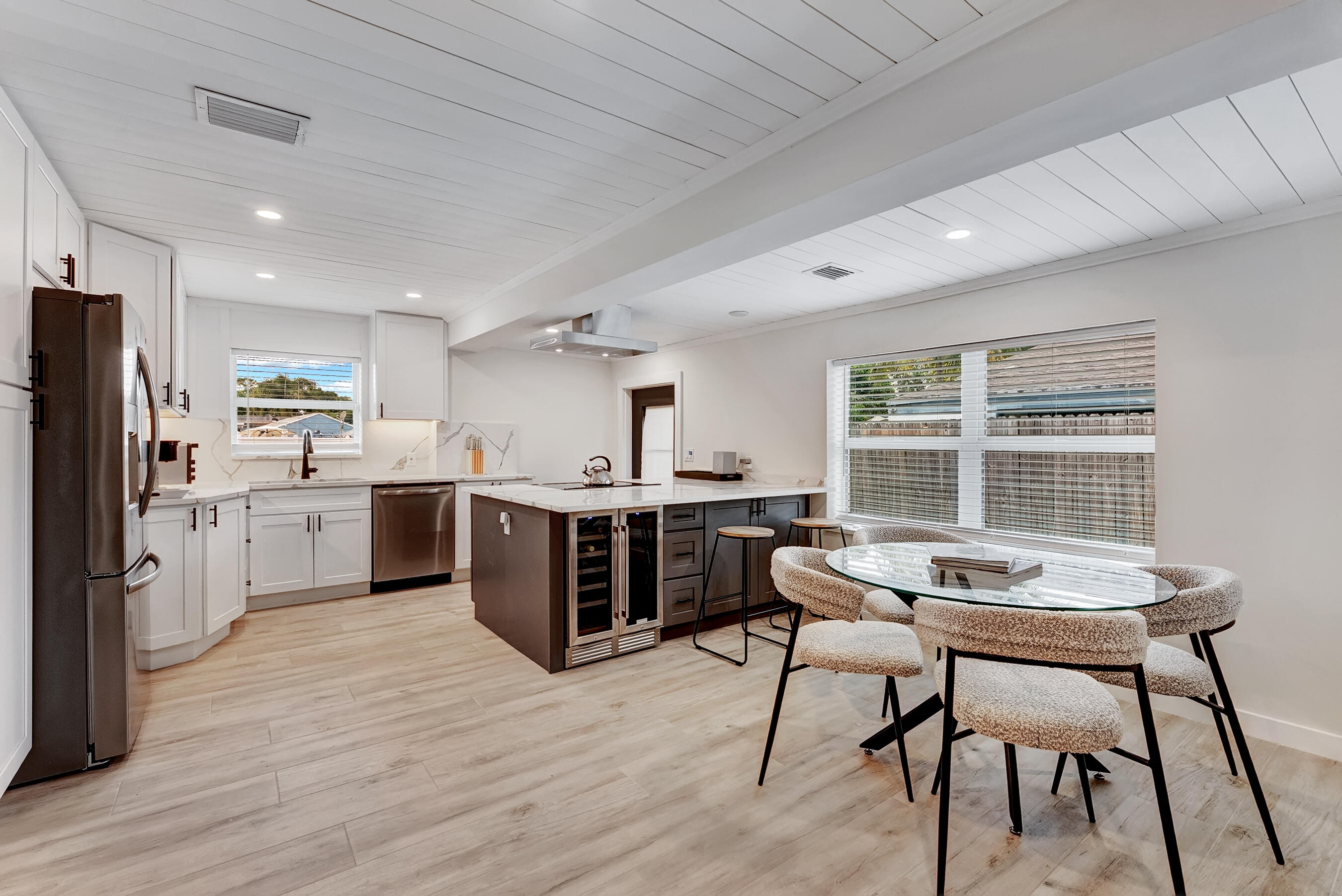 320 Northwest 3rd Avenue Delray Beach, FL 33444 - Photo 12 of 28 Dining