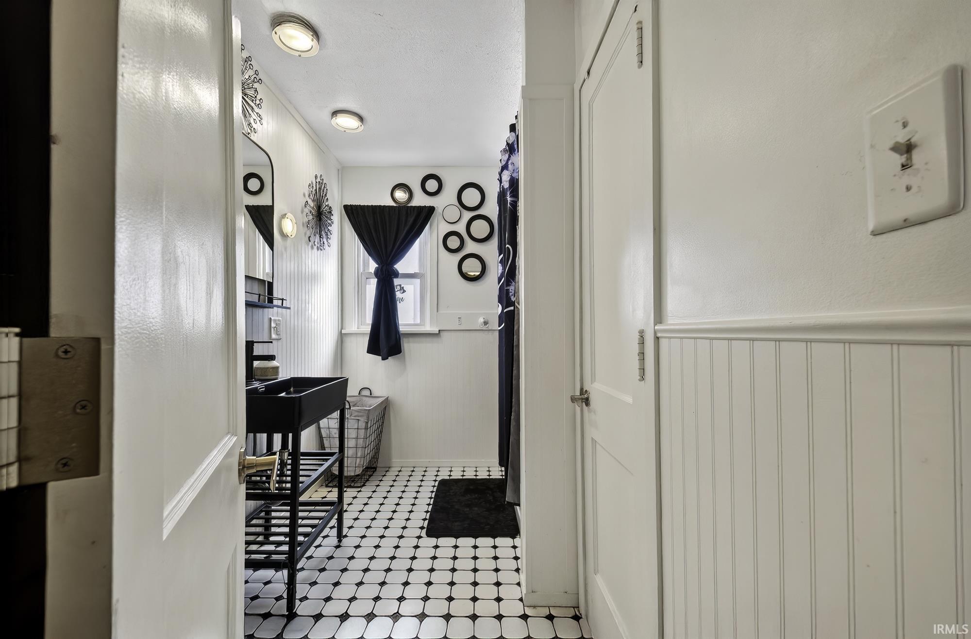 817 East Main Street Greentown, IN 46936 - Photo 18 of 35