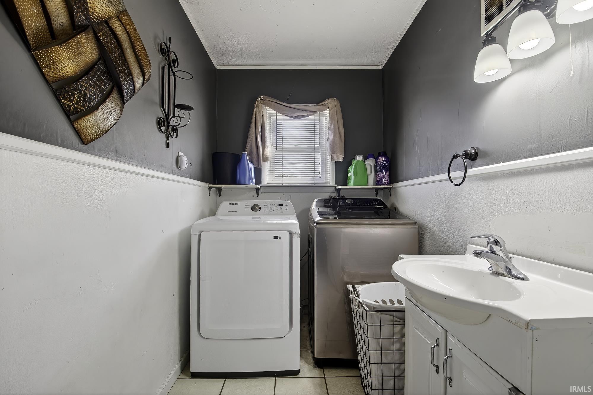 817 East Main Street Greentown, IN 46936 - Photo 22 of 35