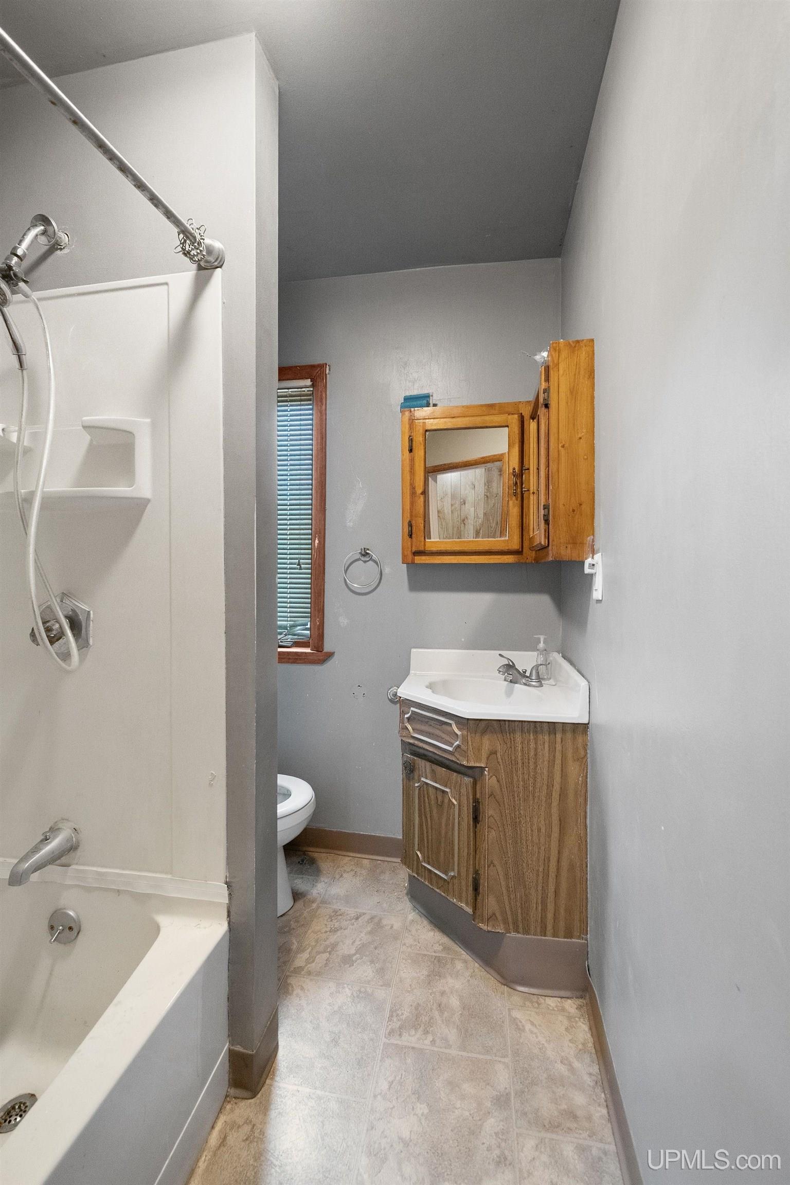 635 North 5th Street Ishpeming, MI 49849 - Photo 16 of 43