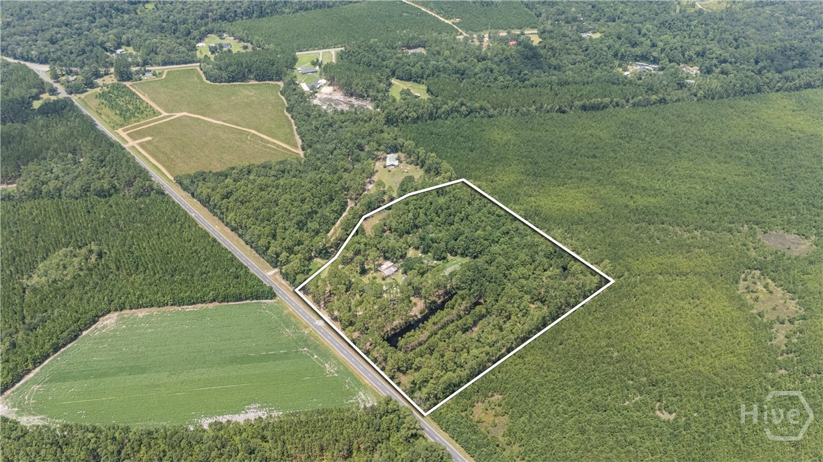 535 Wilma Edwards Road Pembroke, GA 31321 - Photo 2 of 25