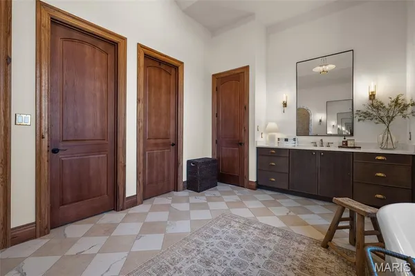 $4,250,000 | 2447 Highway North, Bismarck, MO 63624