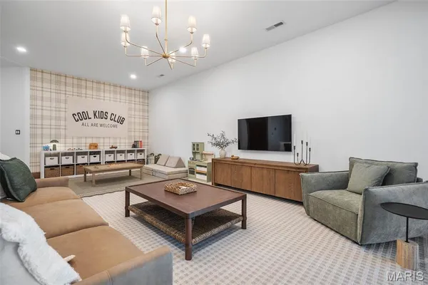 $4,250,000 | 2447 Highway North, Bismarck, MO 63624