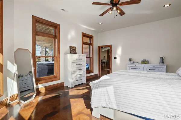 $4,250,000 | 2447 Highway North, Bismarck, MO 63624