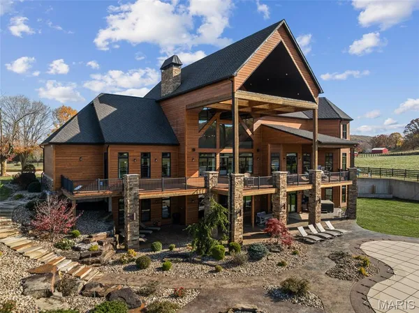 $4,250,000 | 2447 Highway North, Bismarck, MO 63624