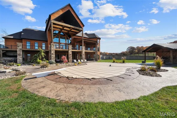 $4,250,000 | 2447 Highway North, Bismarck, MO 63624