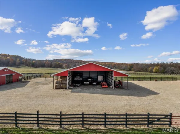 $4,250,000 | 2447 Highway North, Bismarck, MO 63624