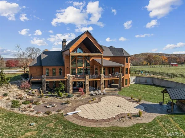 $4,250,000 | 2447 Highway North, Bismarck, MO 63624