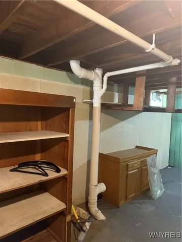 $179,900 | 445 Reiman Street, Cheektowaga, NY 14212