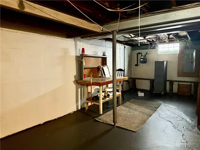 $179,900 | 445 Reiman Street, Cheektowaga, NY 14212