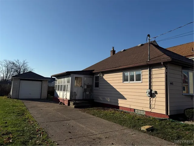 $179,900 | 445 Reiman Street, Cheektowaga, NY 14212