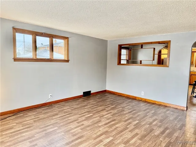 $179,900 | 445 Reiman Street, Cheektowaga, NY 14212