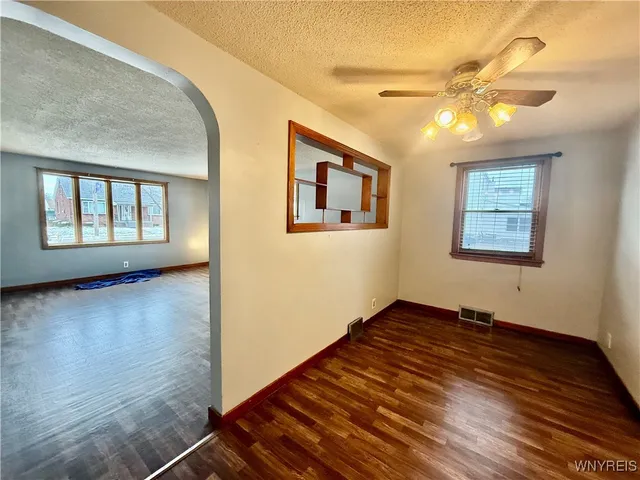 $179,900 | 445 Reiman Street, Cheektowaga, NY 14212