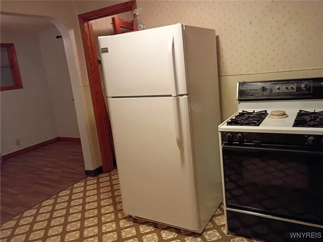 $179,900 | 445 Reiman Street, Cheektowaga, NY 14212