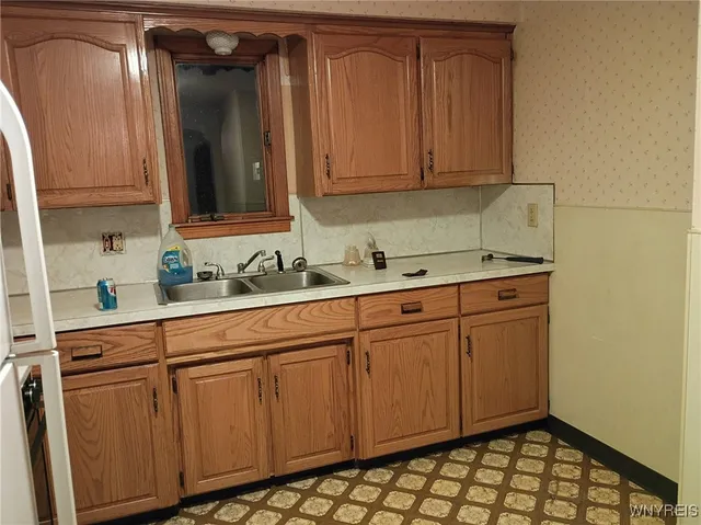 $179,900 | 445 Reiman Street, Cheektowaga, NY 14212