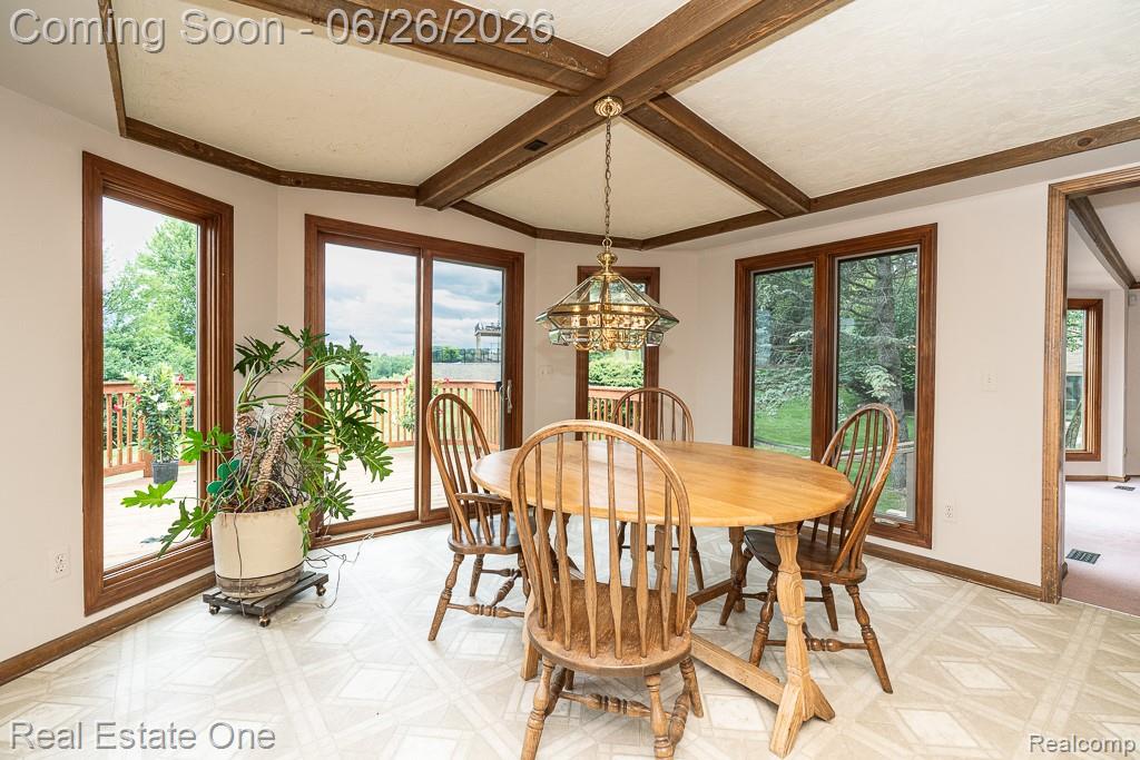 2898 Eagle Drive Rochester, MI 48309 - Photo 15 of 52 2898 Eagle_MLS-015.jpg