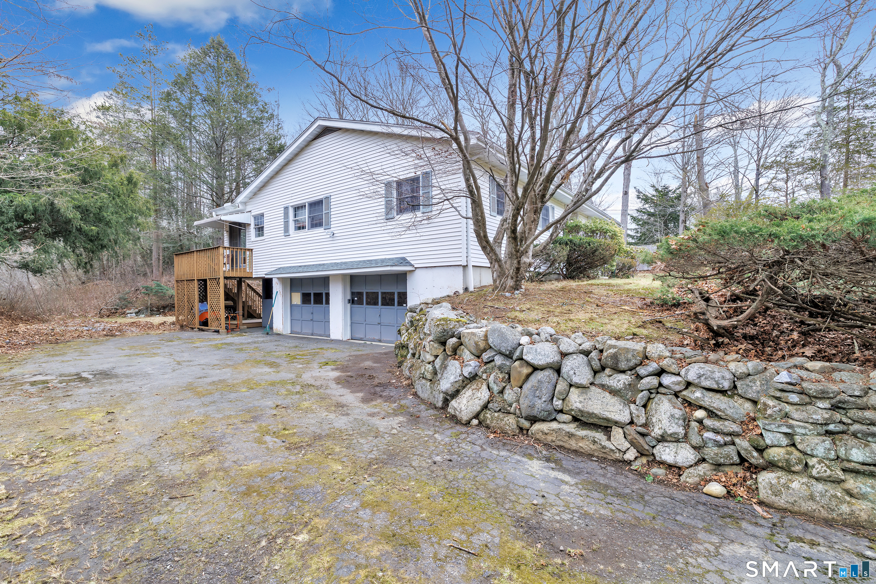 922 Baldwin Road Woodbridge, CT 06525 - Photo 28 of 37