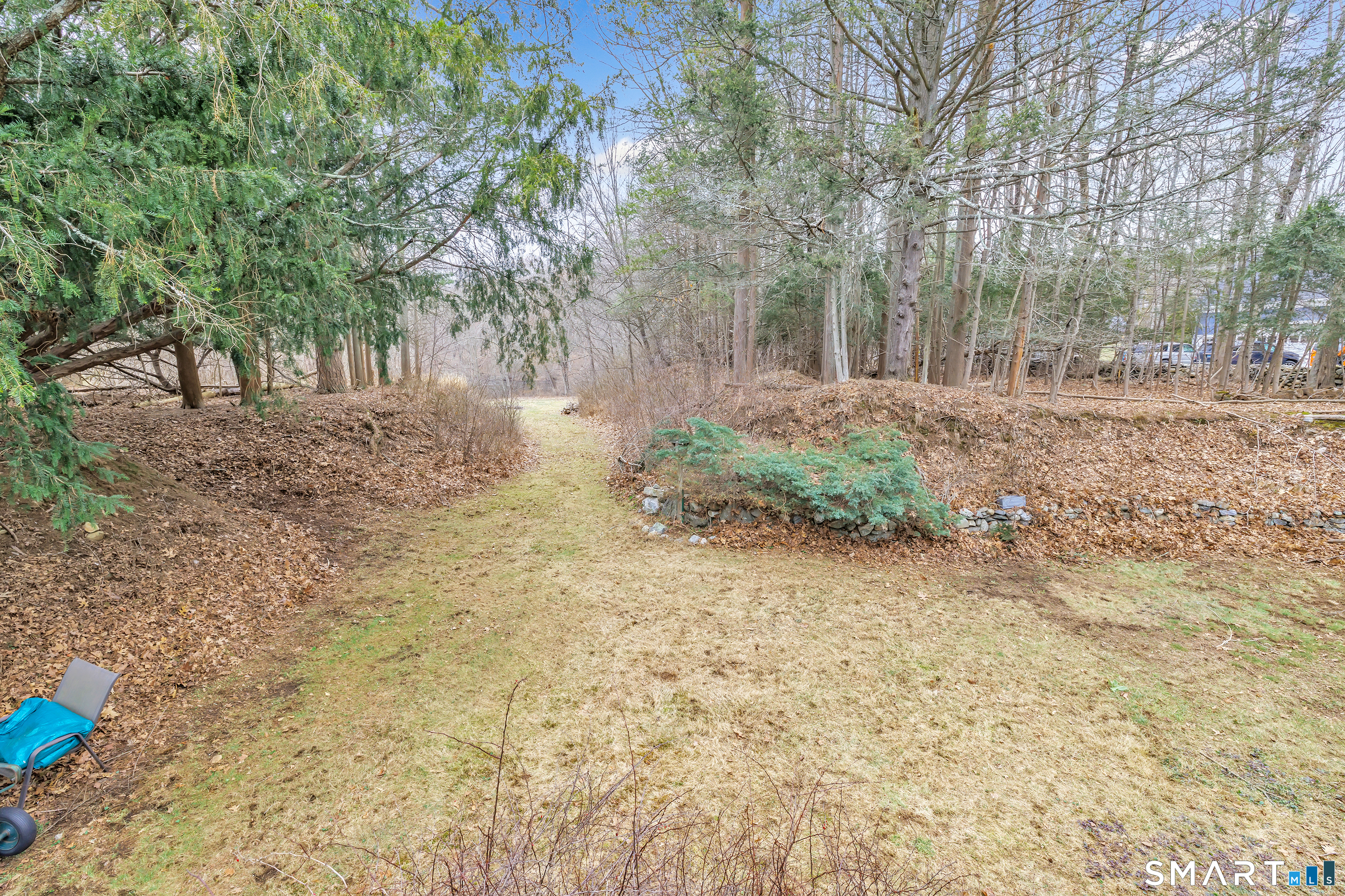 922 Baldwin Road Woodbridge, CT 06525 - Photo 35 of 37