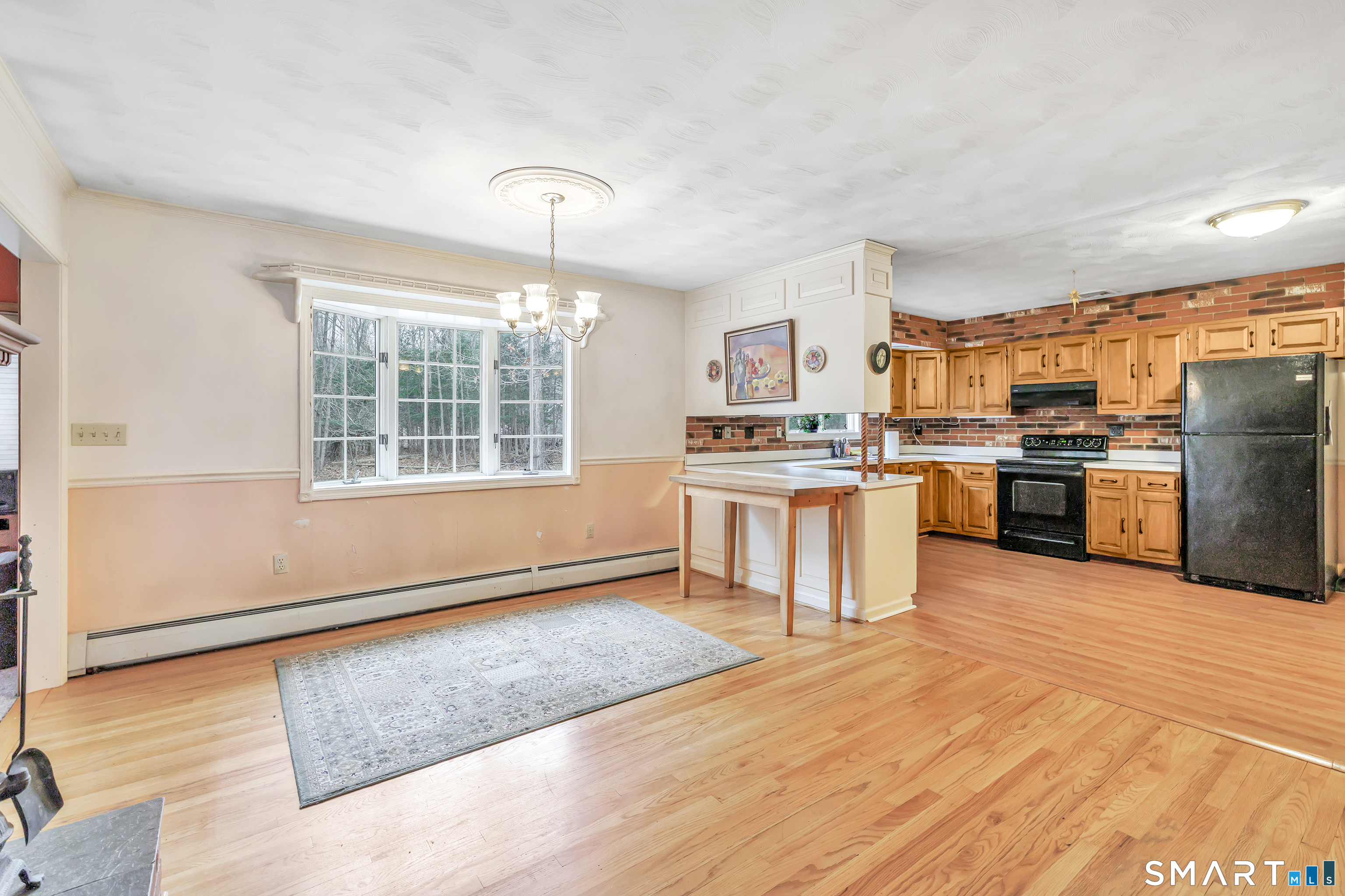 922 Baldwin Road Woodbridge, CT 06525 - Photo 8 of 37