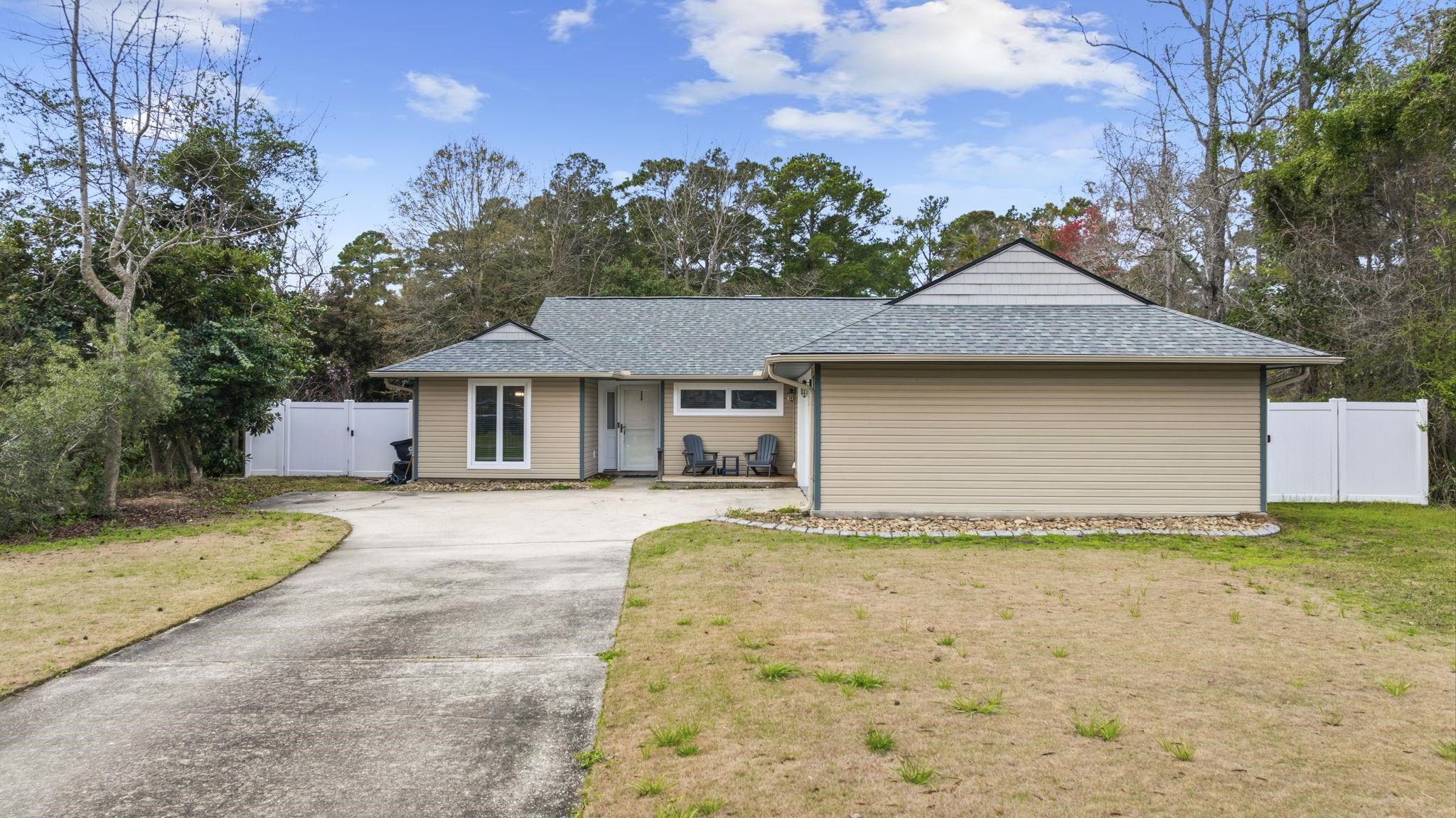 802 Knobcone Court Myrtle Beach, SC 29579 - Photo 2 of 43