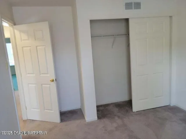 $2,200 | Undisclosed Address, East Stroudsburg, PA 18302