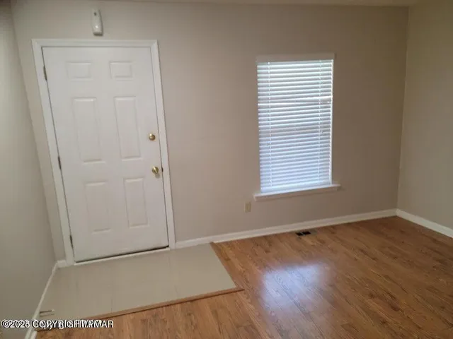 $2,200 | Undisclosed Address, East Stroudsburg, PA 18302