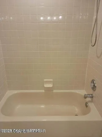 $2,200 | Undisclosed Address, East Stroudsburg, PA 18302