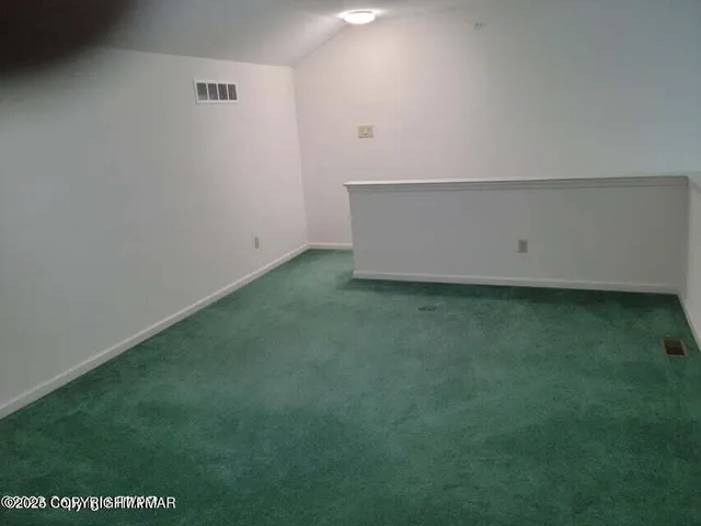 $2,200 | Undisclosed Address, East Stroudsburg, PA 18302