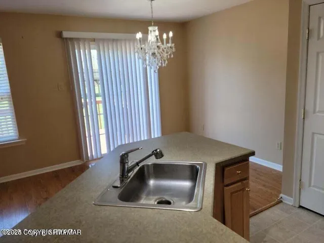 $2,200 | Undisclosed Address, East Stroudsburg, PA 18302