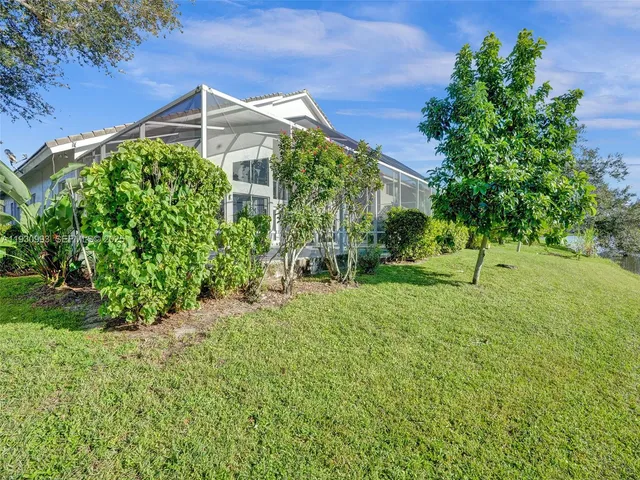 $5,800 | 4310 Northwest 63rd Avenue, Unit 4310, Coral Springs, FL 33067