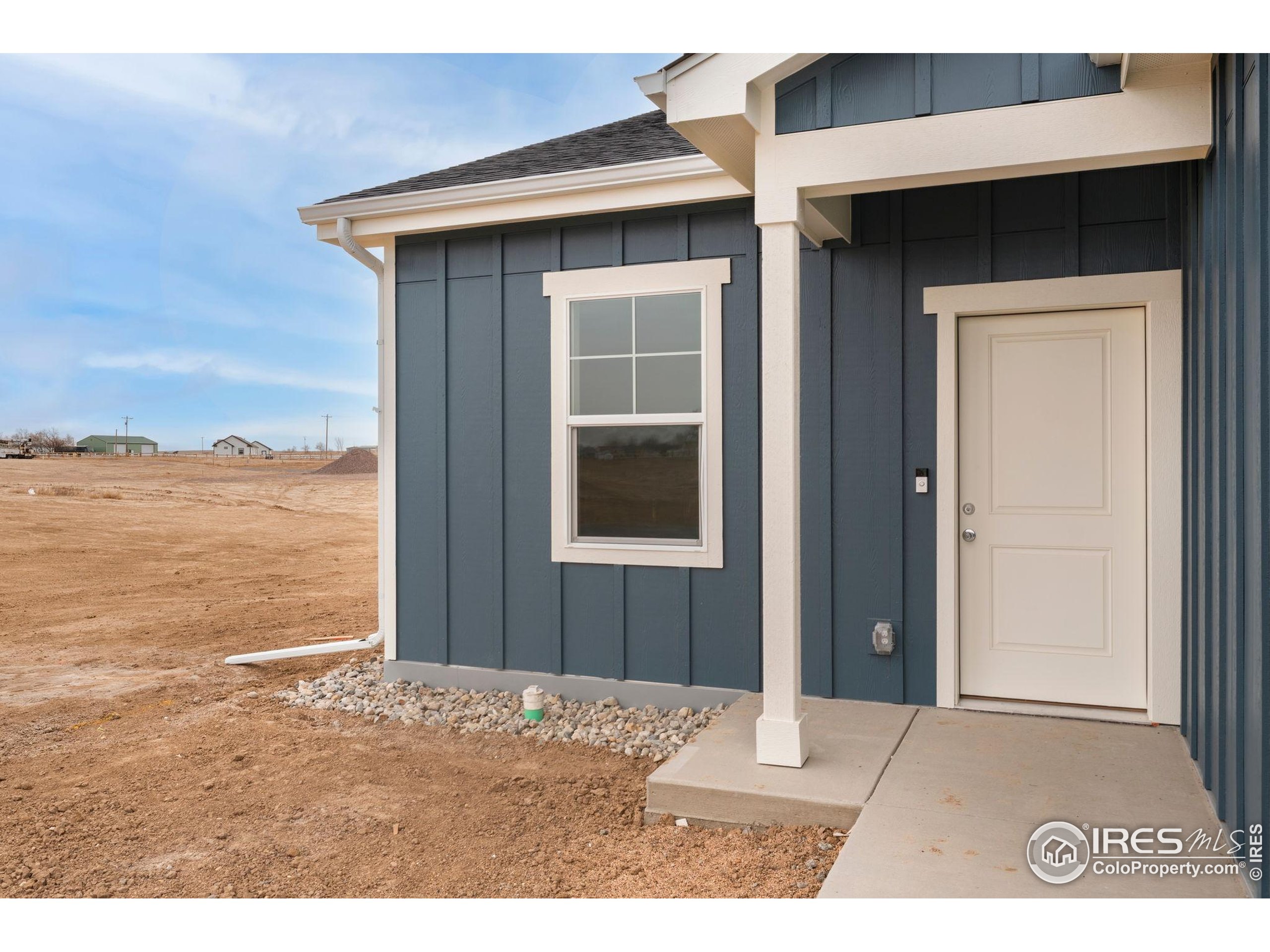 450 Lexi Lane Hudson, CO 80642 - Photo 2 of 16