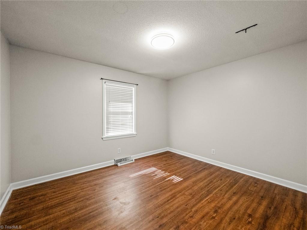 7541 Pine Trail Road Pfafftown, NC 27040 - Photo 18 of 30 Gallery Image 18