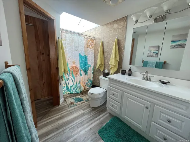 $8,000 | 332 Dehnhoff Walk, Ocean Beach, NY 11770