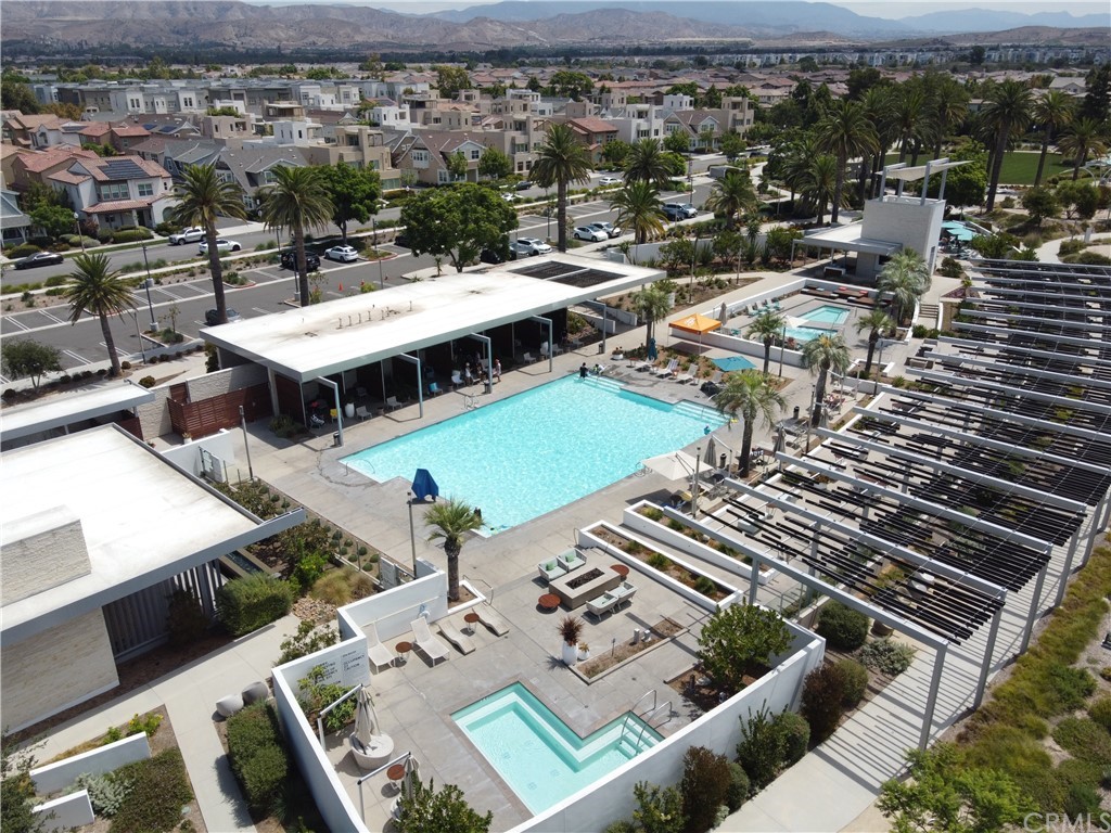 194 Novel Irvine, CA 92618 - Photo 13 of 15 a view of city