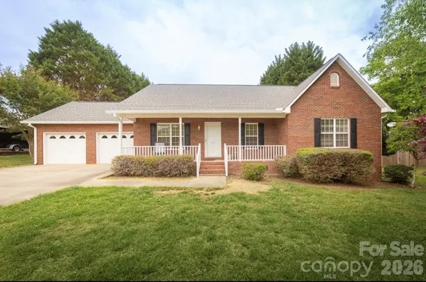 $357,350 | 3971 Rolling Meadow Lane, Lincolnton, NC 28092