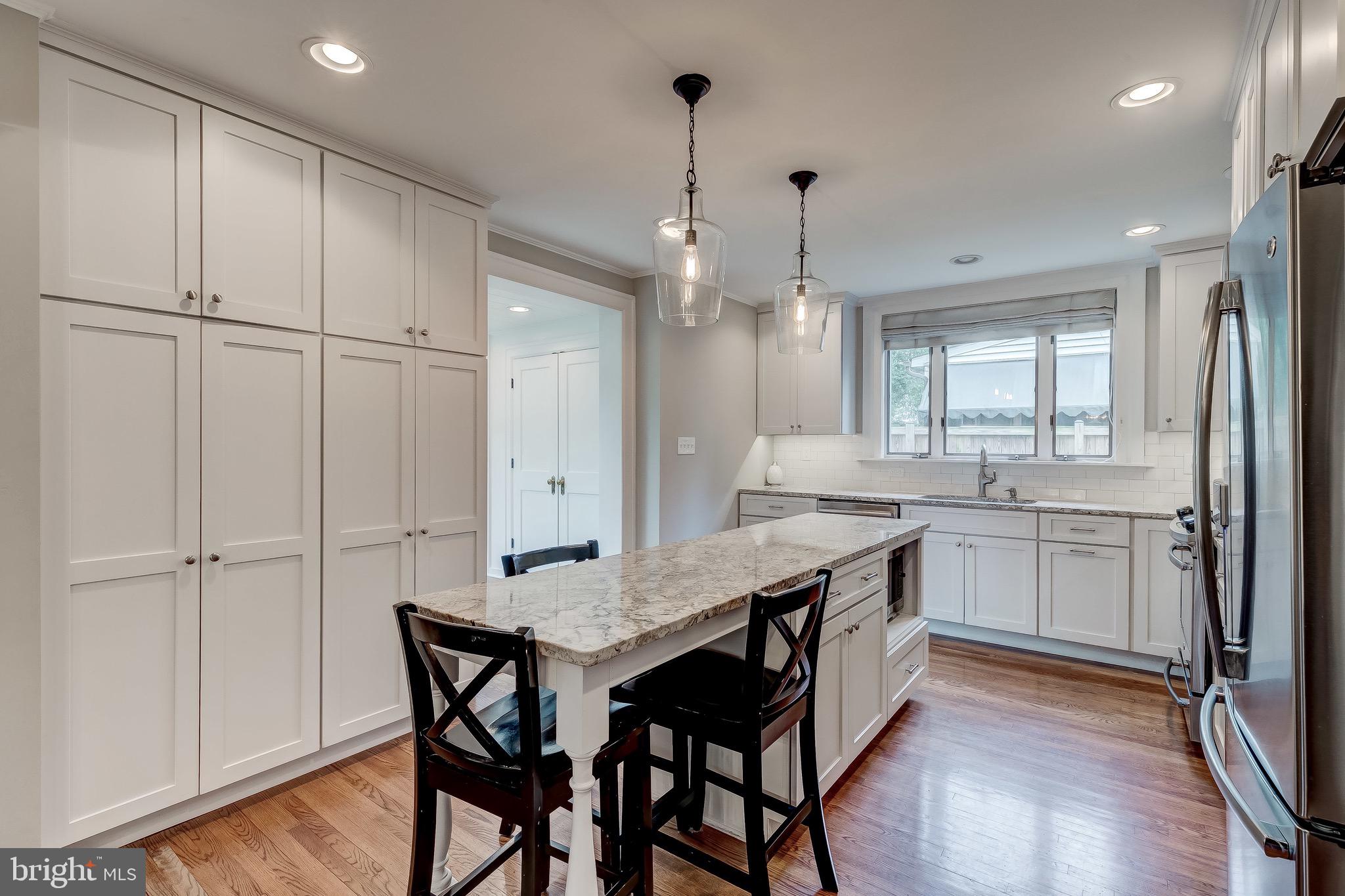 6901 Wardman Road Baltimore, MD 21212 - Photo 9 of 41