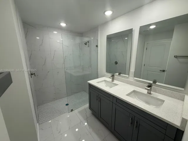 $2,300 | 322 McArthur Boulevard, Unit 322, Lehigh Acres, FL 33974