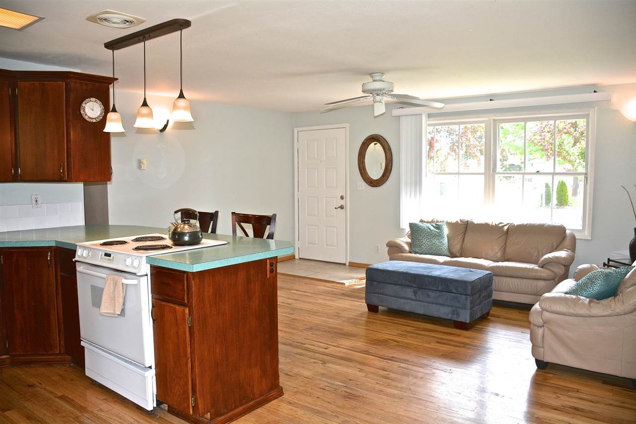 904 South Best Road Spokane Valley, WA 99037 - Photo 6 of 20