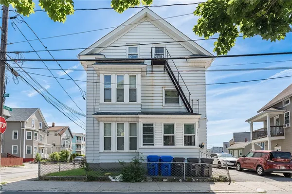 $599,900 | 163 Park Street, Pawtucket, RI 02860