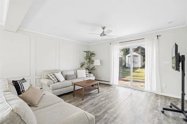 $4,500 | 22 Shelter Lane, Levittown, NY 11756