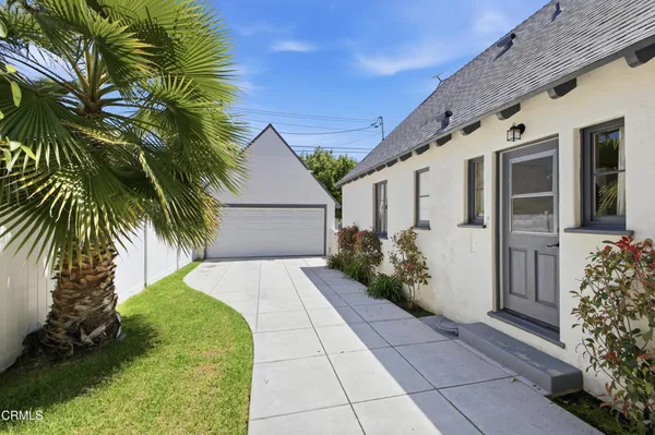 $2,995,000 | 380 South Parkwood Avenue, Pasadena, CA 91107