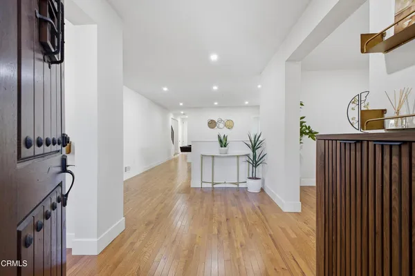 $2,995,000 | 380 South Parkwood Avenue, Pasadena, CA 91107