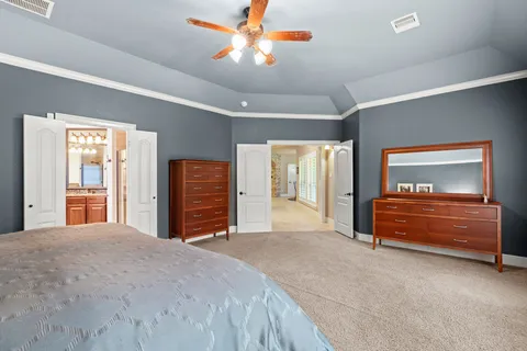 $900,000 | 23 Mariscal Place, The Woodlands, TX 77389