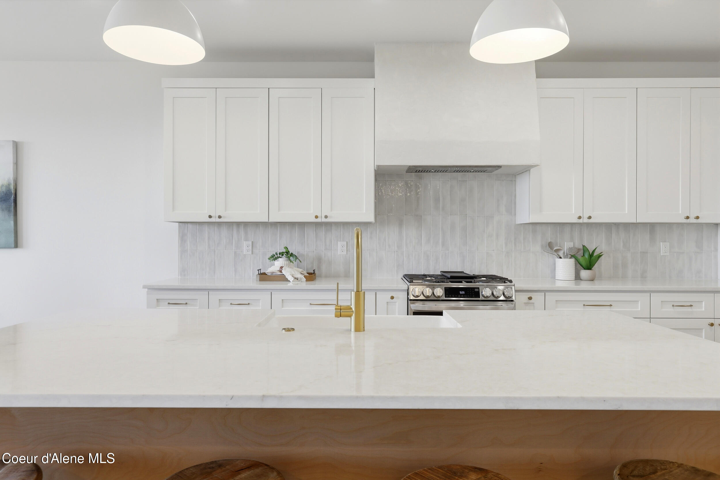 3491 Blaze Loop Post Falls, ID 83854 - Photo 18 of 70 Kitchen