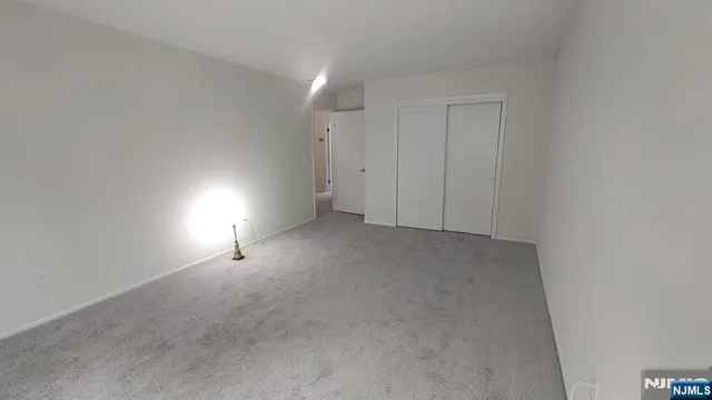 $699,000 | 5 South Bayard Lane, Mahwah, NJ 07430