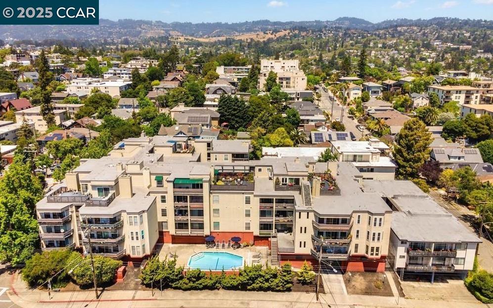 500 Vernon Street, Unit 102 Oakland, CA 94610 - Photo 28 of 43 an aerial view of city